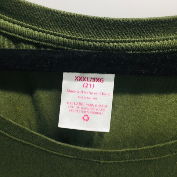 ‼️CLOSING SALE EVERYTHING MUST GO‼️ NWT Green short sleeve shirt body suit - Picture 4 of 6